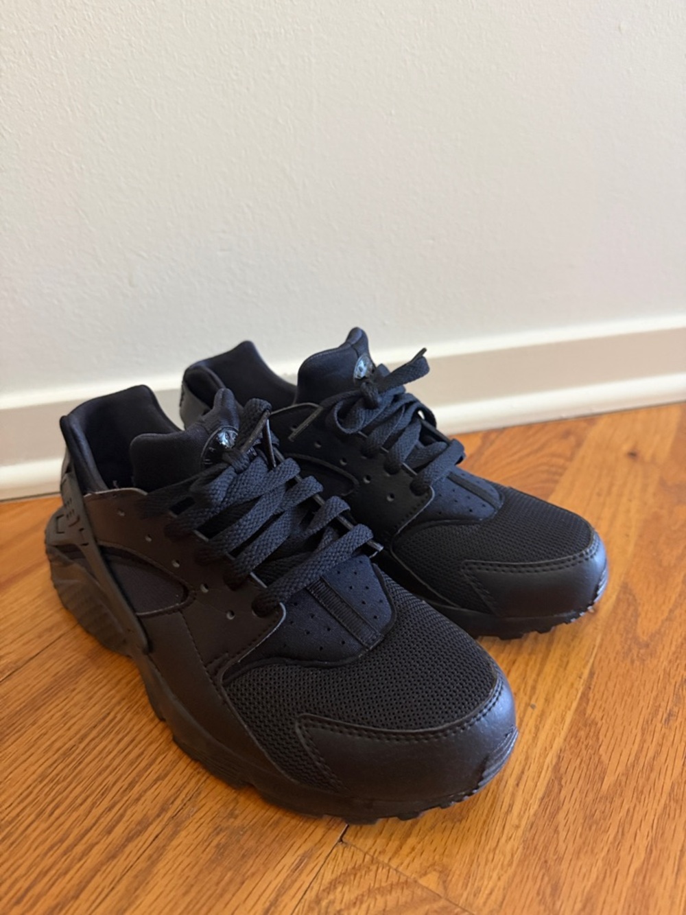 Nike Huarache Run - Boys' Grade School Size 07.0 (fits womens size 8)